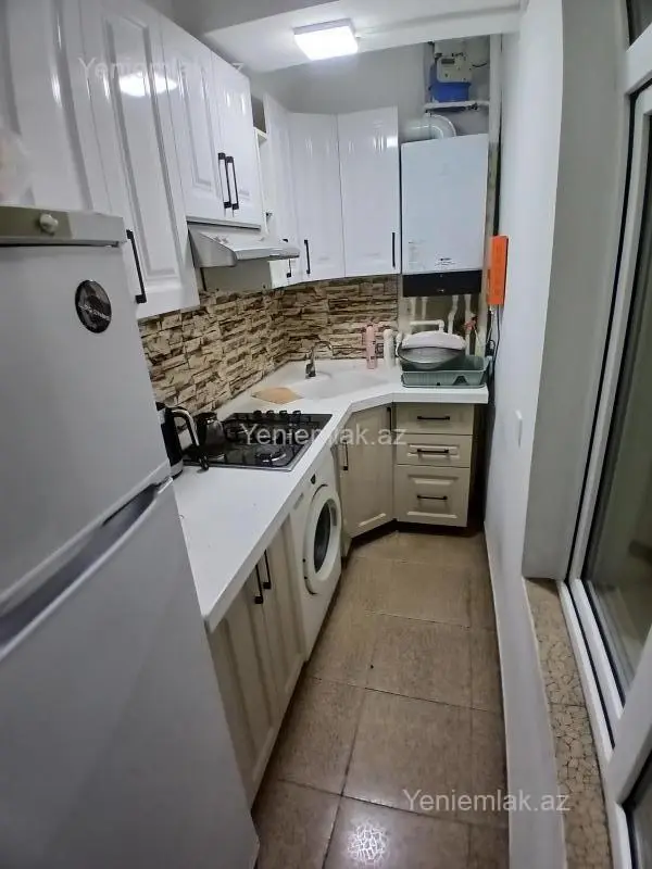 Satılır 2 otaqlı yeni tikili 50 m²