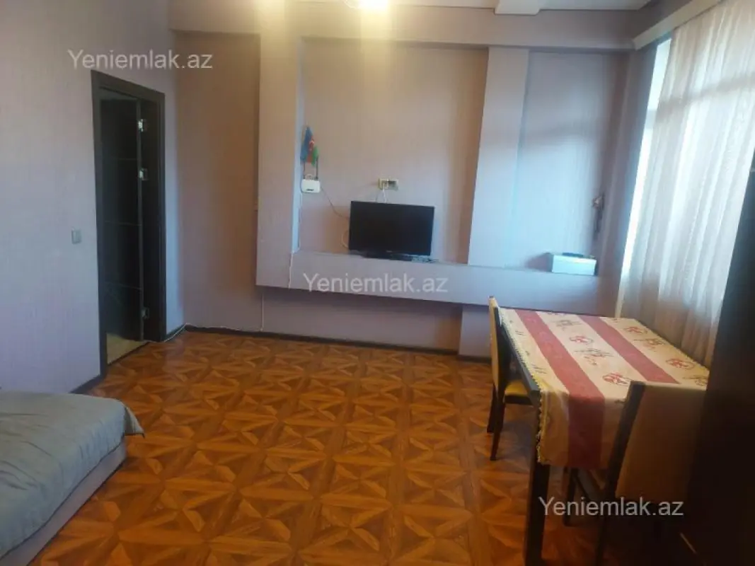 Satılır 2 otaqlı yeni tikili 60 m²