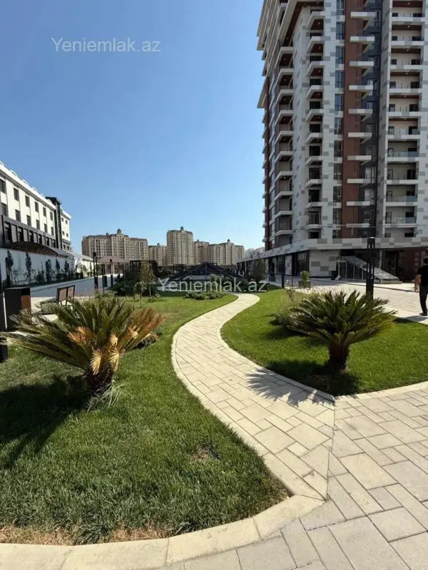 Satılır 2 otaqlı yeni tikili 60 m²