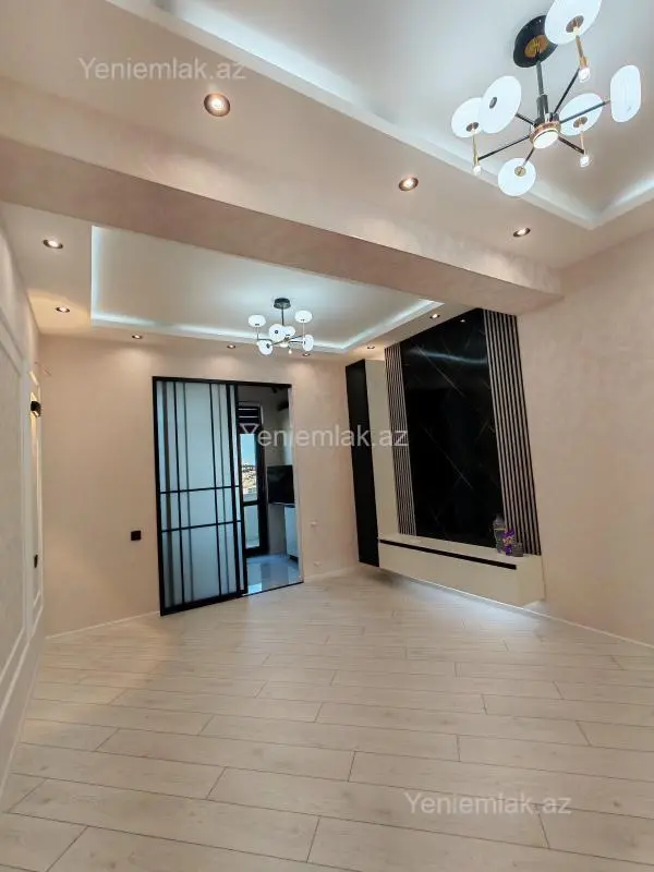 Satılır 2 otaqlı yeni tikili 65 m²