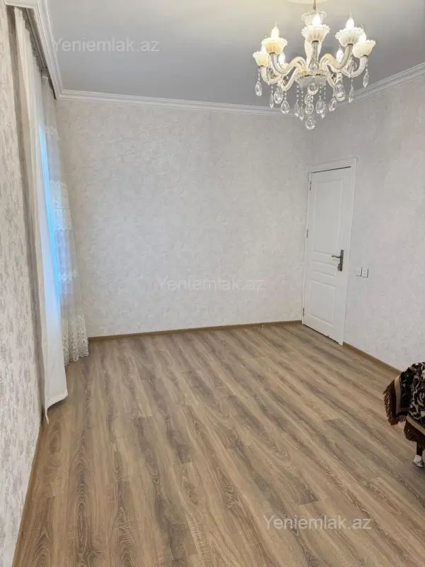 Satılır 2 otaqlı köhnə tikili 50 m²