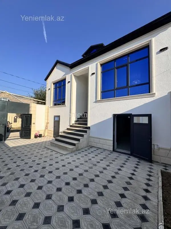 Satılır 5 otaqlı həyət evi 110 m²