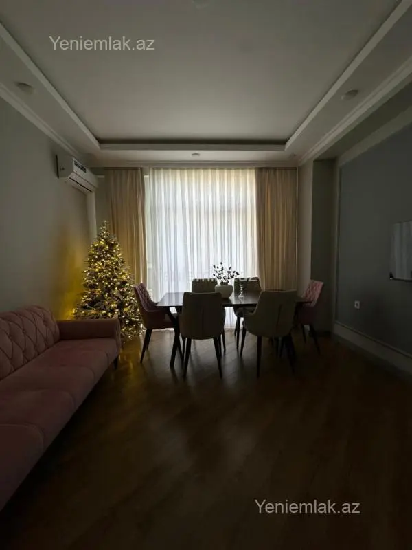 Satılır 2 otaqlı yeni tikili 82 m²