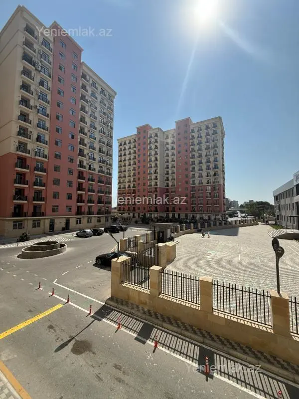 Satılır 2 otaqlı yeni tikili 63 m²