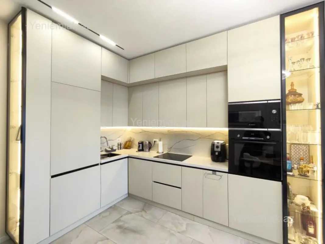 Satılır 3 otaqlı yeni tikili 92 m²