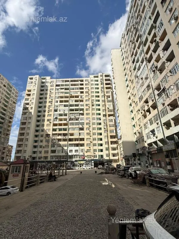 Satılır 2 otaqlı yeni tikili 62 m²