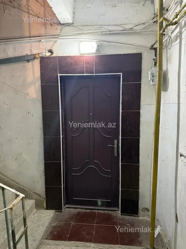 Satılır 3 otaqlı köhnə tikili 60 m²