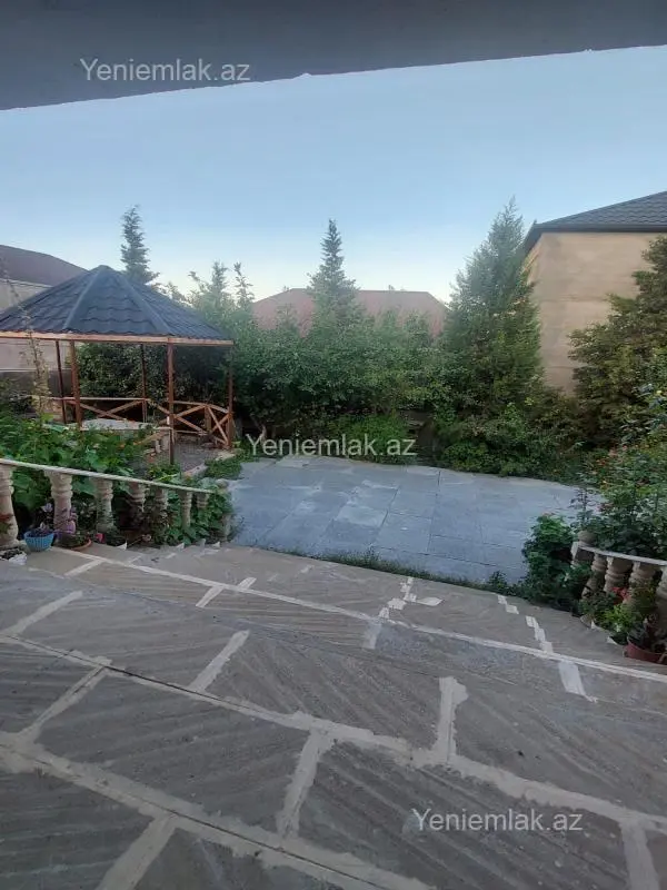 Satılır 3 otaqlı həyət evi 100 m²