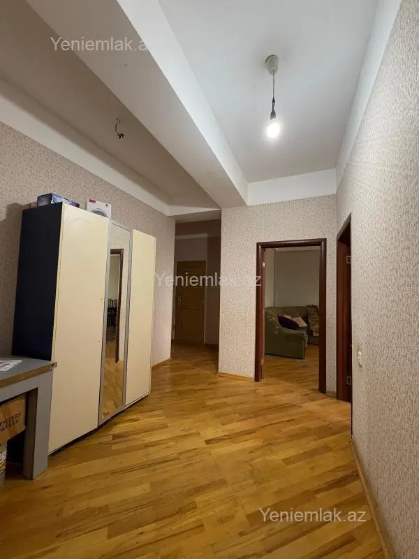 Satılır 2 otaqlı yeni tikili 86 m²