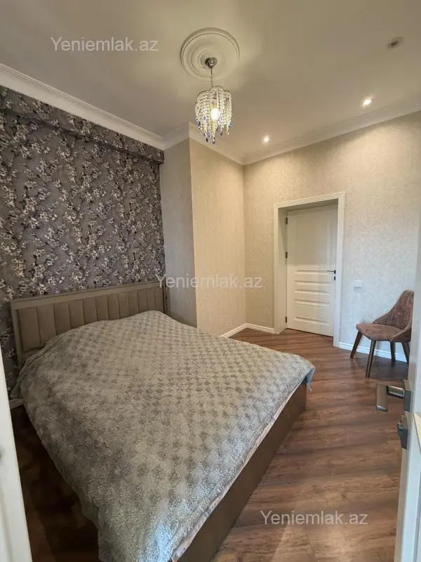 Satılır 2 otaqlı yeni tikili 65 m²