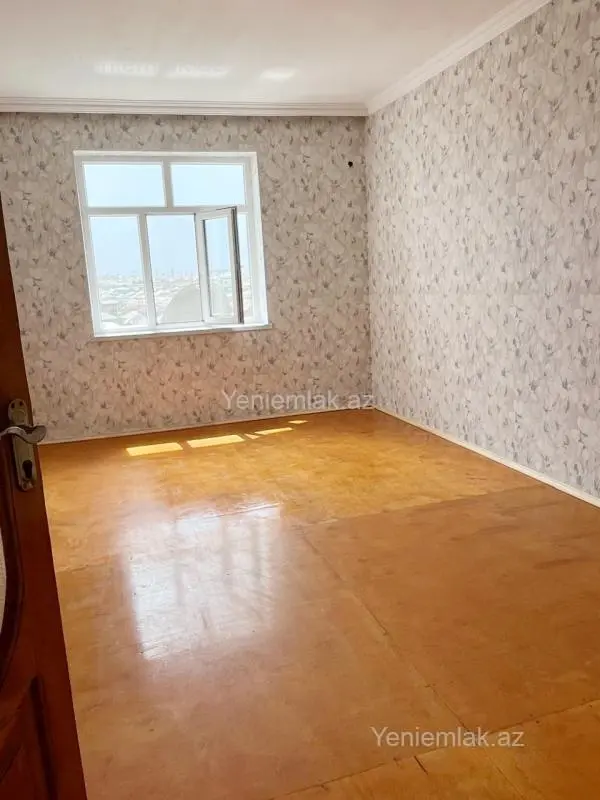 Satılır 2 otaqlı köhnə tikili 60 m²