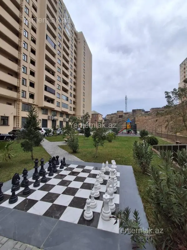 Satılır 3 otaqlı yeni tikili 91 m²
