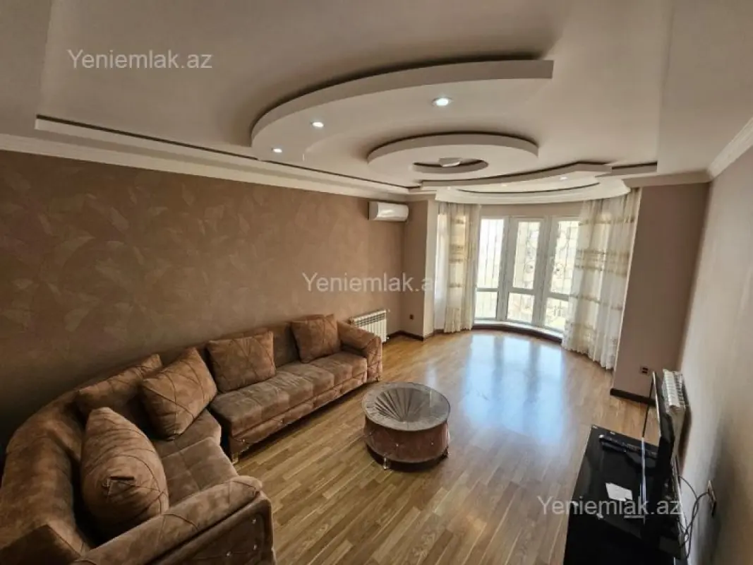 Satılır 3 otaqlı yeni tikili 100 m²