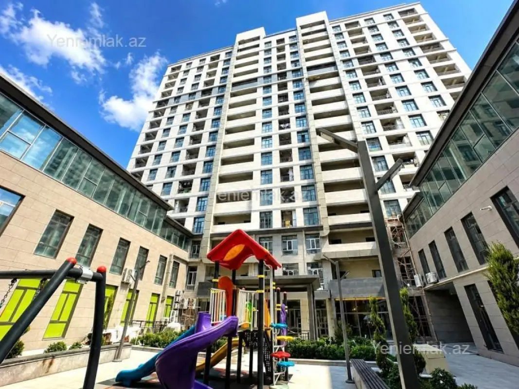 Satılır 3 otaqlı yeni tikili 146 m²