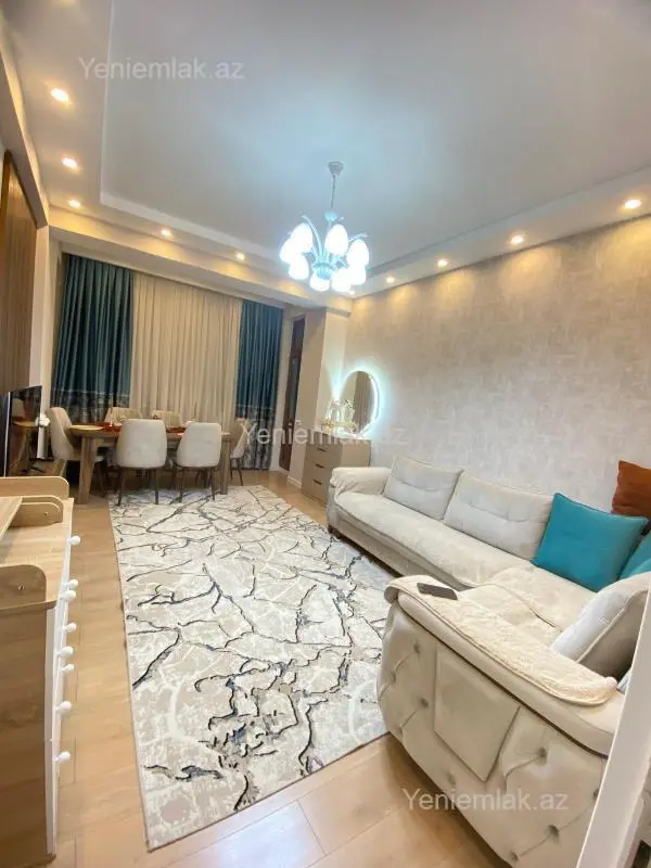Satılır 2 otaqlı yeni tikili 60 m²