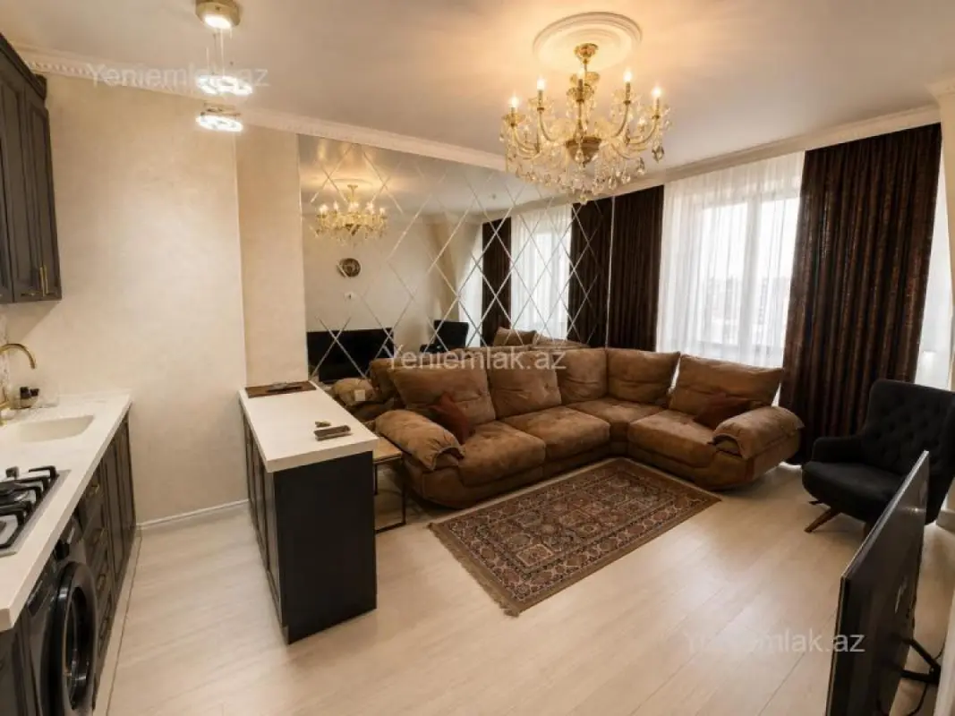 Satılır 3 otaqlı yeni tikili 80 m²