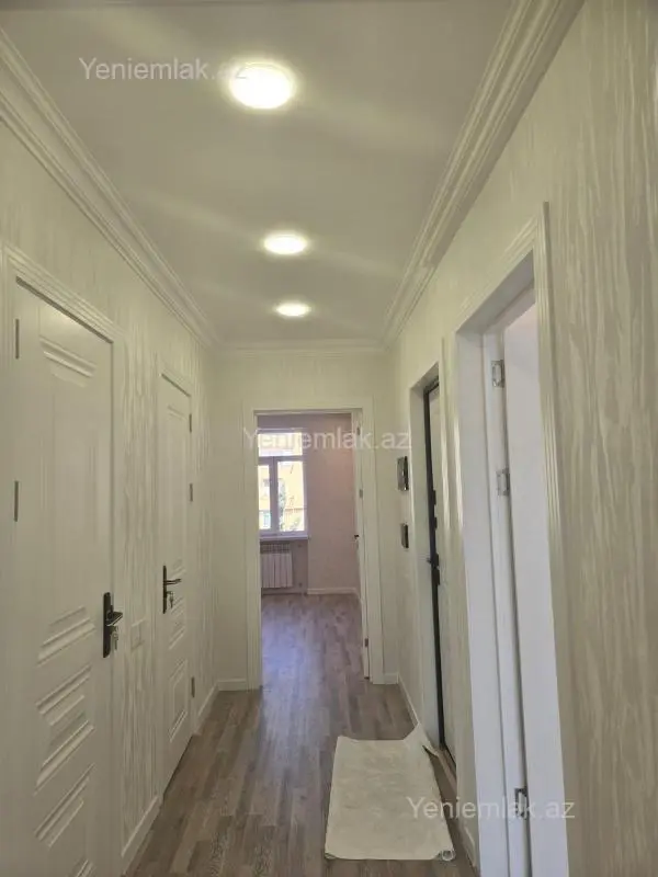 Satılır 2 otaqlı köhnə tikili 65 m²