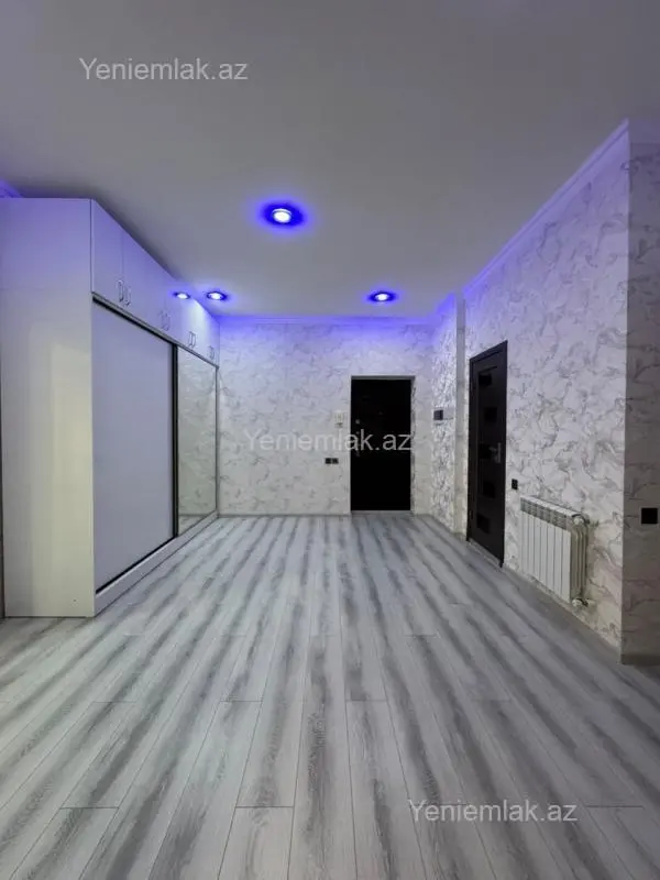 Satılır 3 otaqlı yeni tikili 100 m²