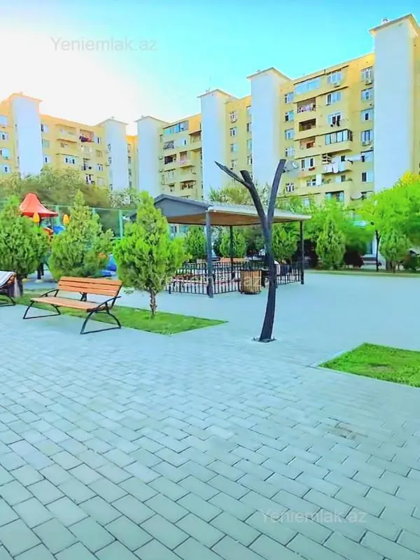 Satılır 3 otaqlı köhnə tikili 64 m²