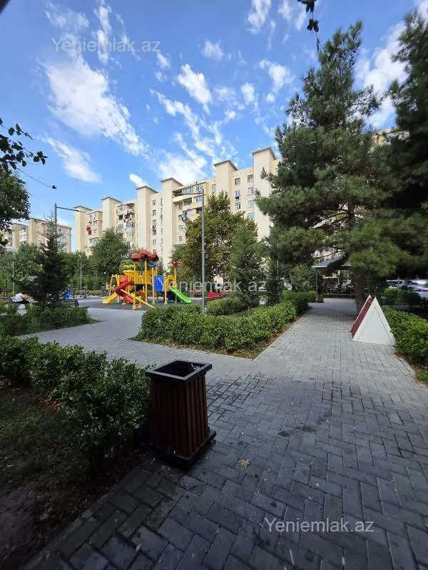 Satılır 3 otaqlı köhnə tikili 64 m²