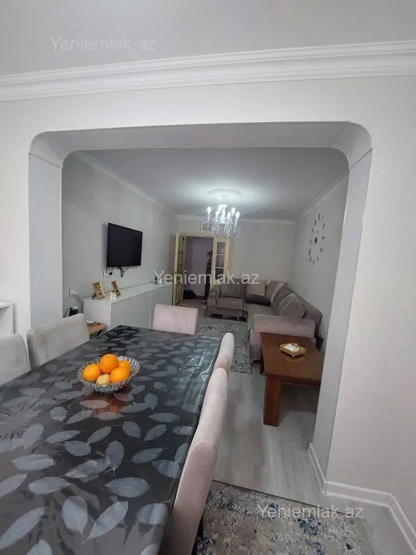 Satılır 2 otaqlı köhnə tikili 44 m²