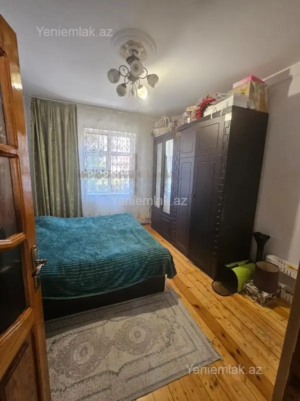 Satılır 3 otaqlı köhnə tikili 65 m²