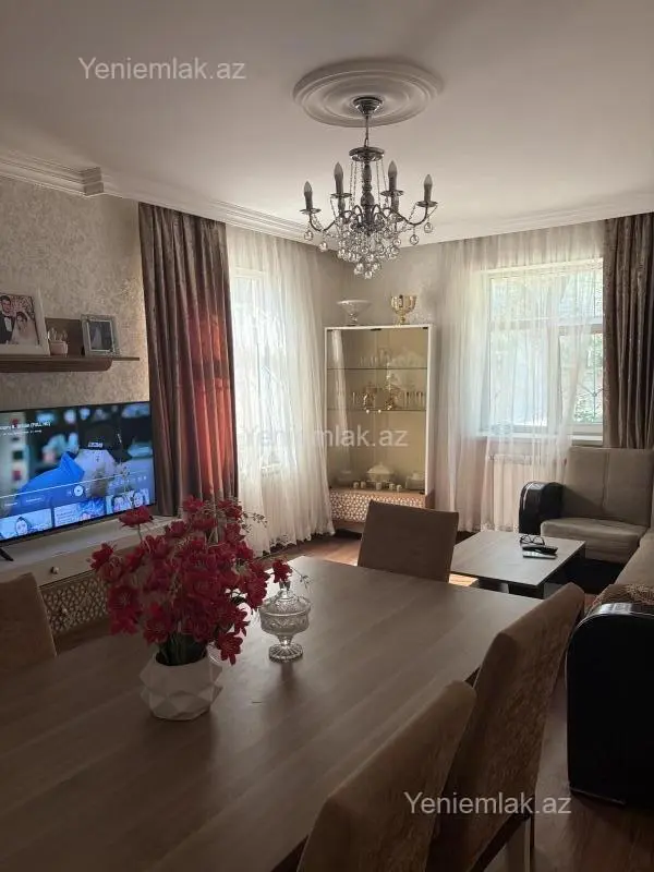 Satılır 4 otaqlı həyət evi 70 m²