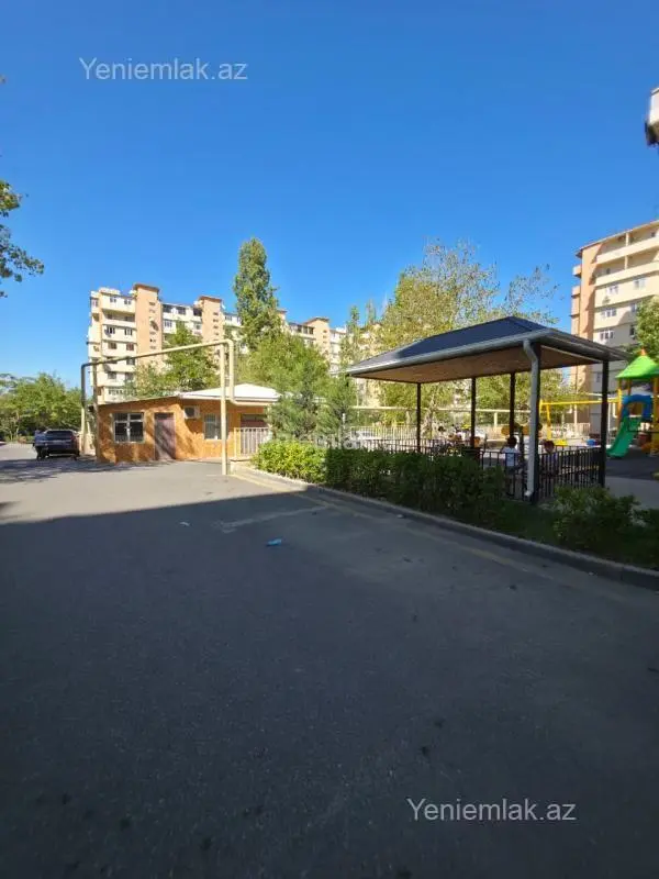 Satılır 3 otaqlı köhnə tikili 66 m²