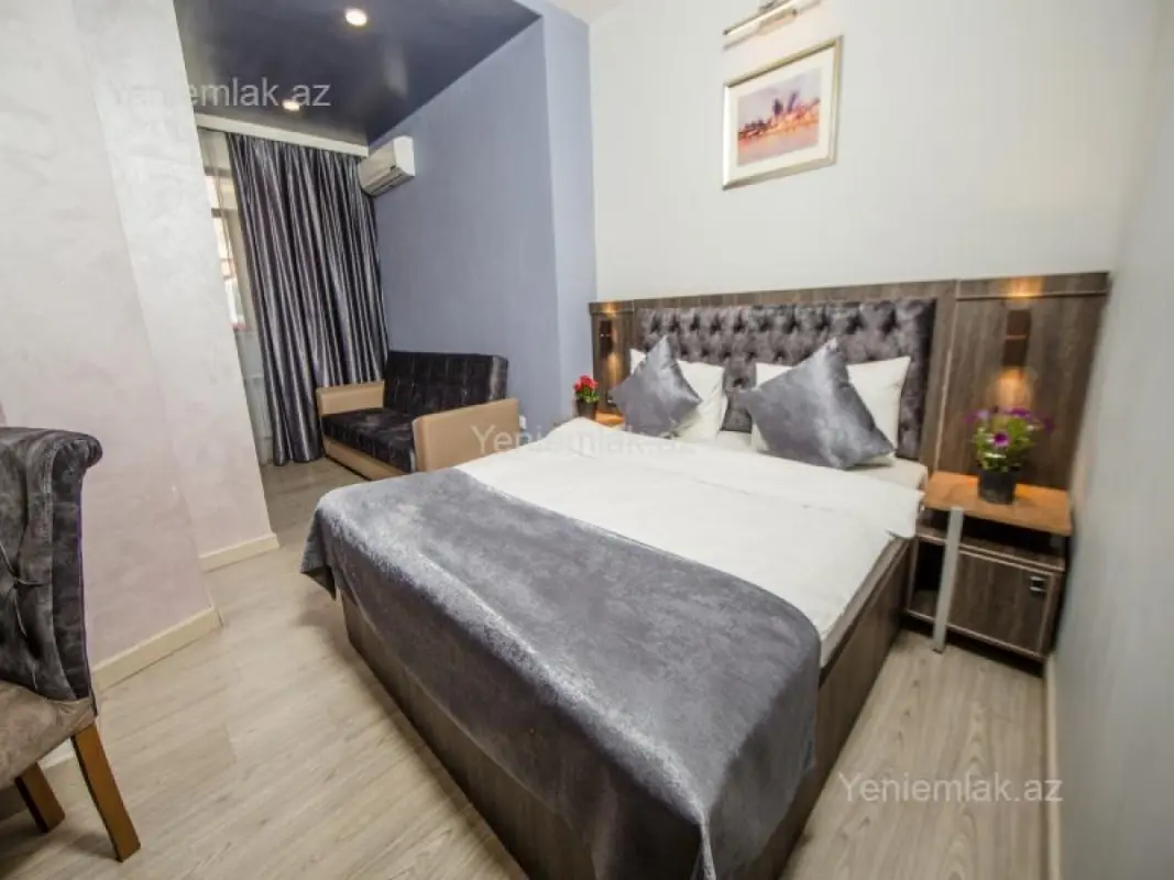 Satılır 11 otaqlı obyekt 400 m²