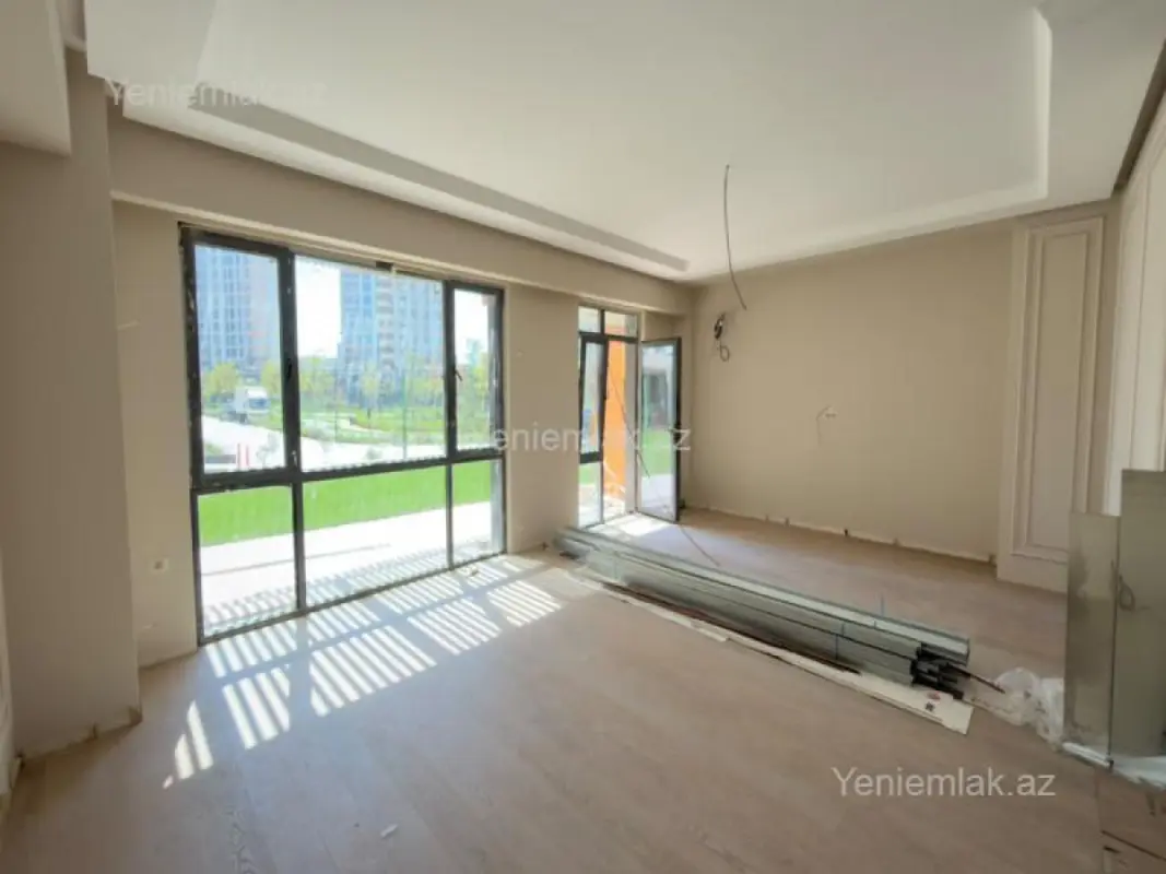 Satılır 4 otaqlı yeni tikili 121 m²