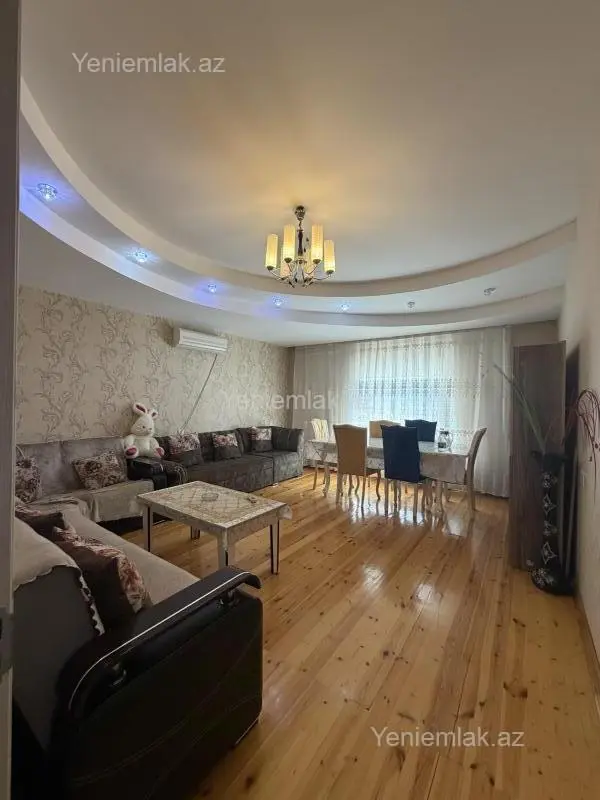 Satılır 3 otaqlı yeni tikili 90 m²