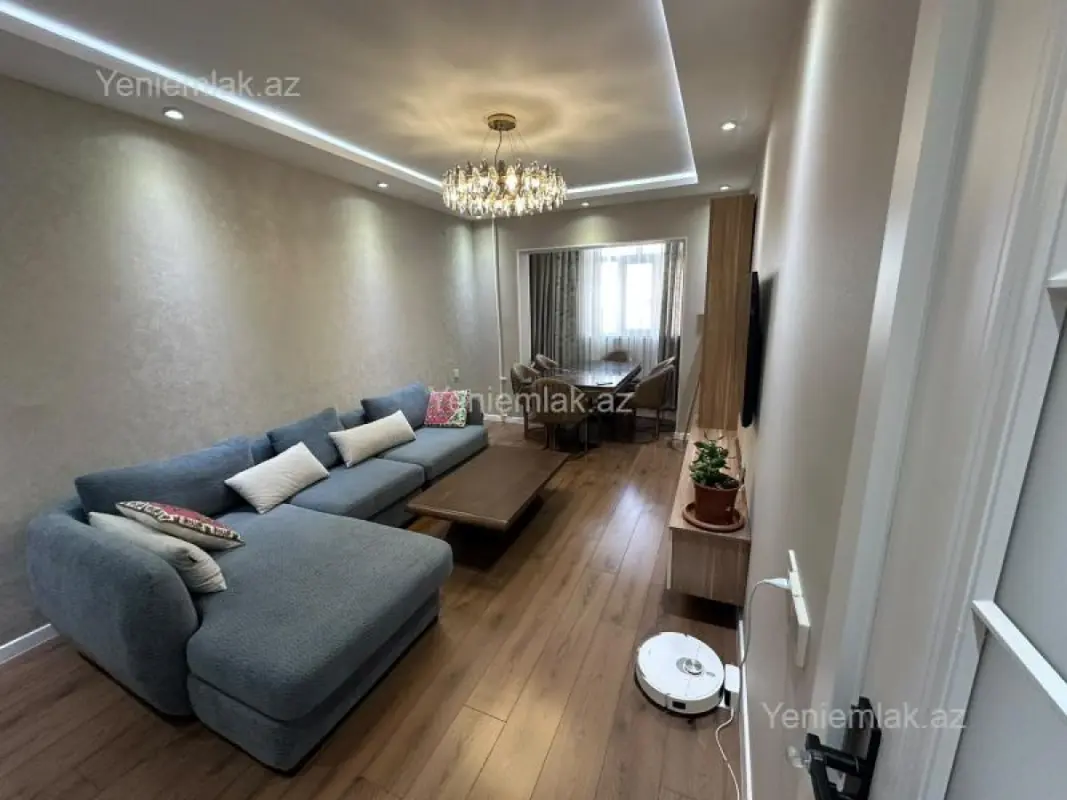 Satılır 2 otaqlı köhnə tikili 65 m²