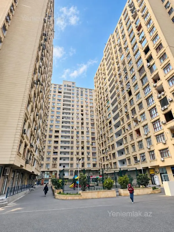 Satılır 2 otaqlı yeni tikili 75 m²