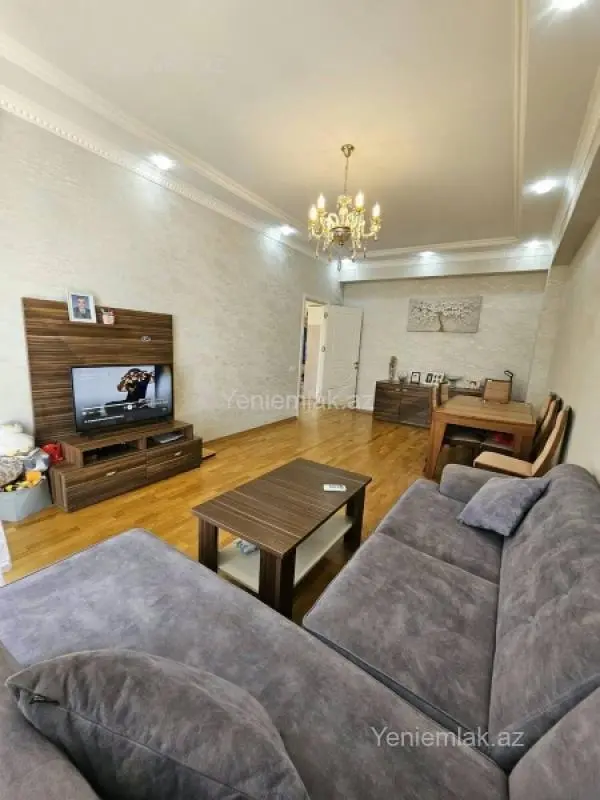 Satılır 2 otaqlı yeni tikili 85 m²