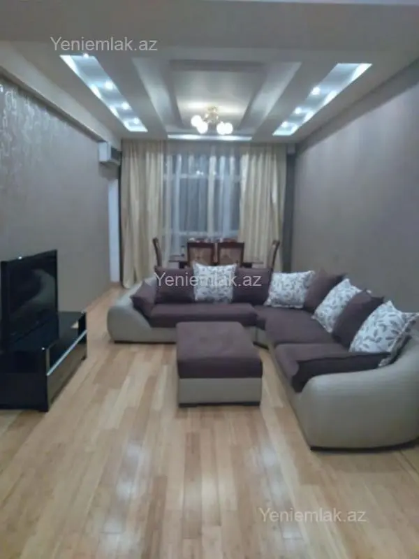 Satılır 2 otaqlı yeni tikili 101 m²