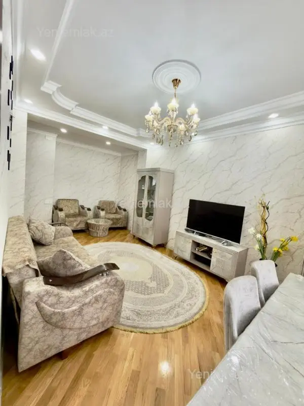 Satılır 3 otaqlı yeni tikili 100 m²