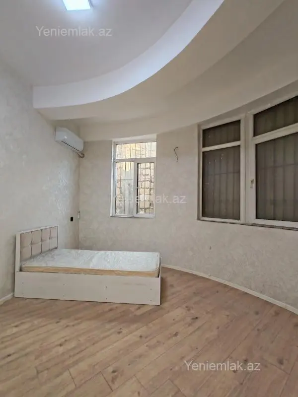 Satılır 2 otaqlı yeni tikili 50 m²
