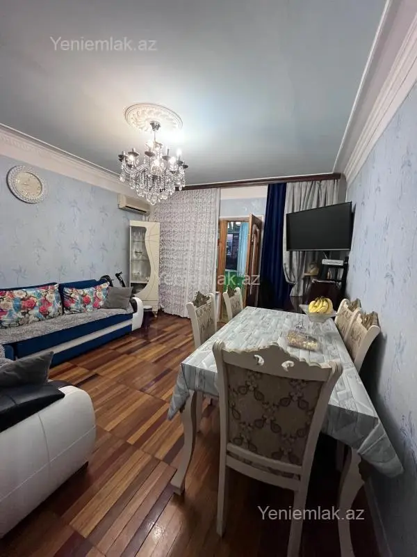 Satılır 2 otaqlı köhnə tikili 48 m²