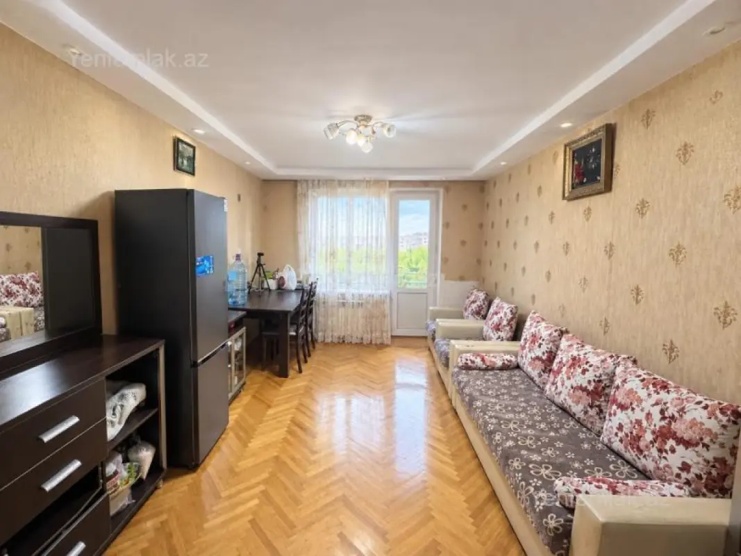 Satılır 3 otaqlı köhnə tikili 70 m²