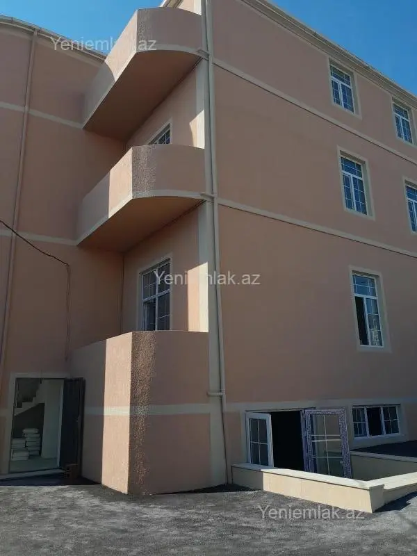 Satılır 2 otaqlı yeni tikili 75 m²