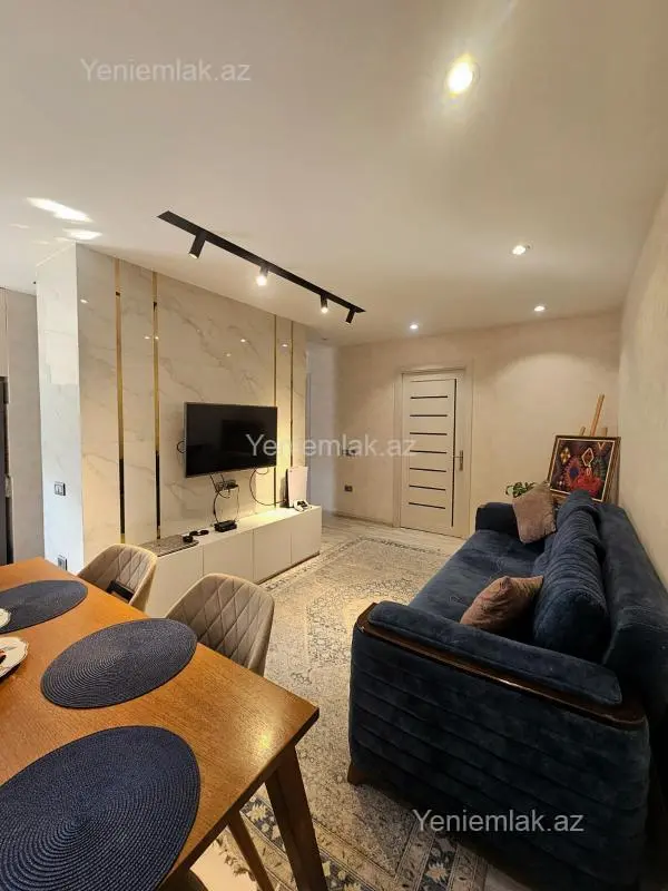 Satılır 3 otaqlı köhnə tikili 60 m²