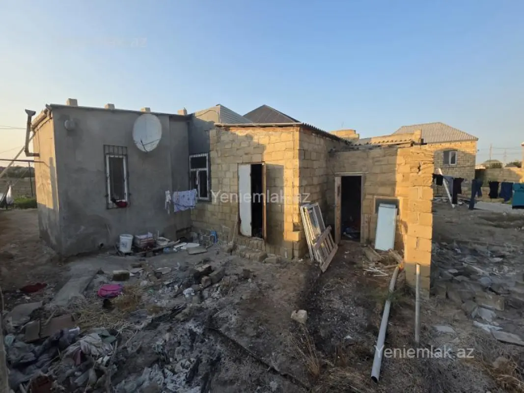 Satılır 3 otaqlı həyət evi 80 m²