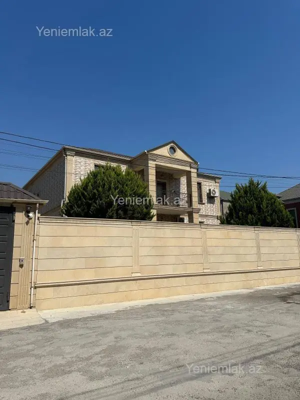 Satılır 7 otaqlı həyət evi 300 m²