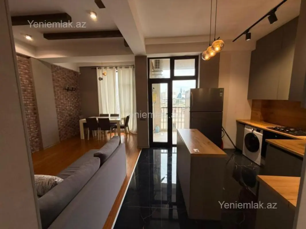 Satılır 2 otaqlı yeni tikili 55 m²