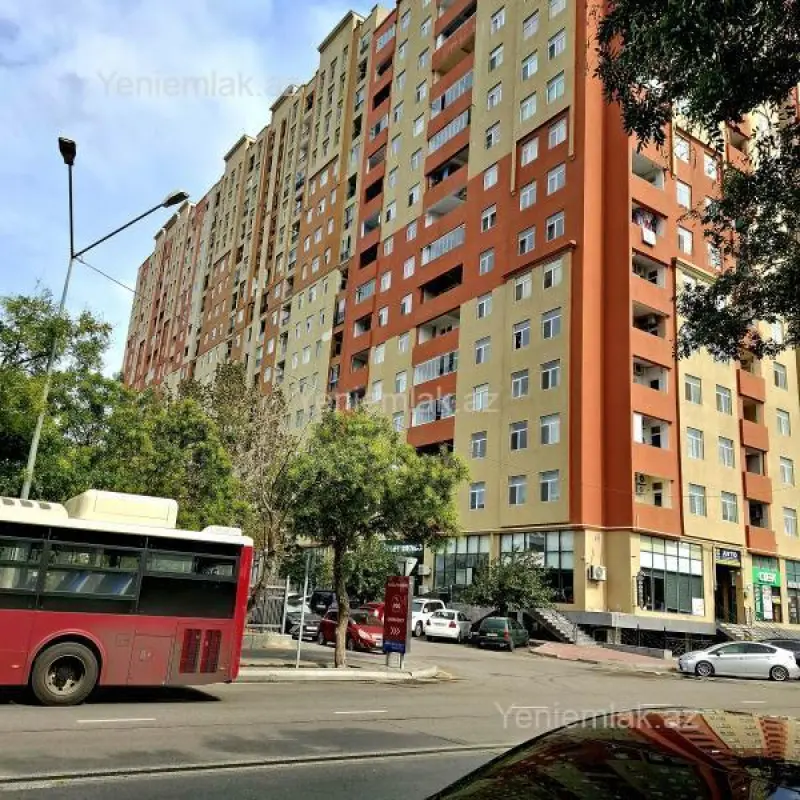 Satılır 2 otaqlı yeni tikili 73.5 m²