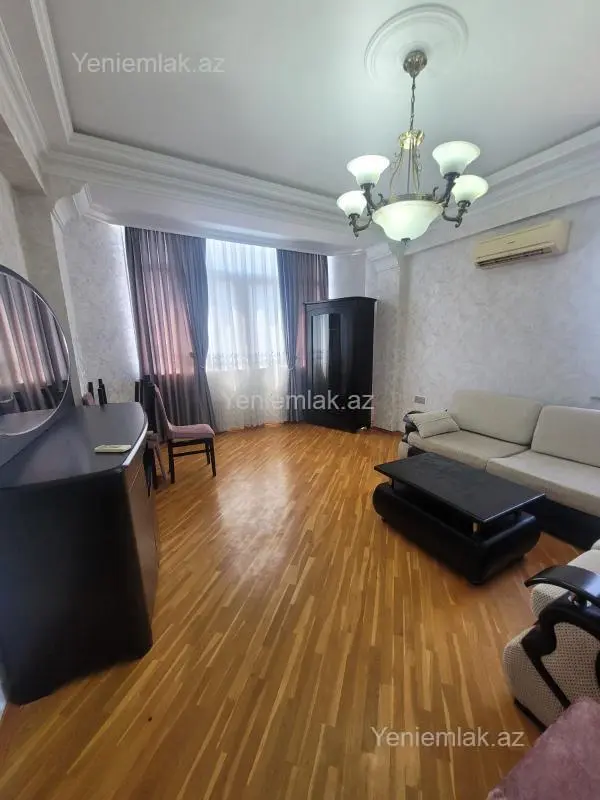 Satılır 2 otaqlı yeni tikili 55 m²