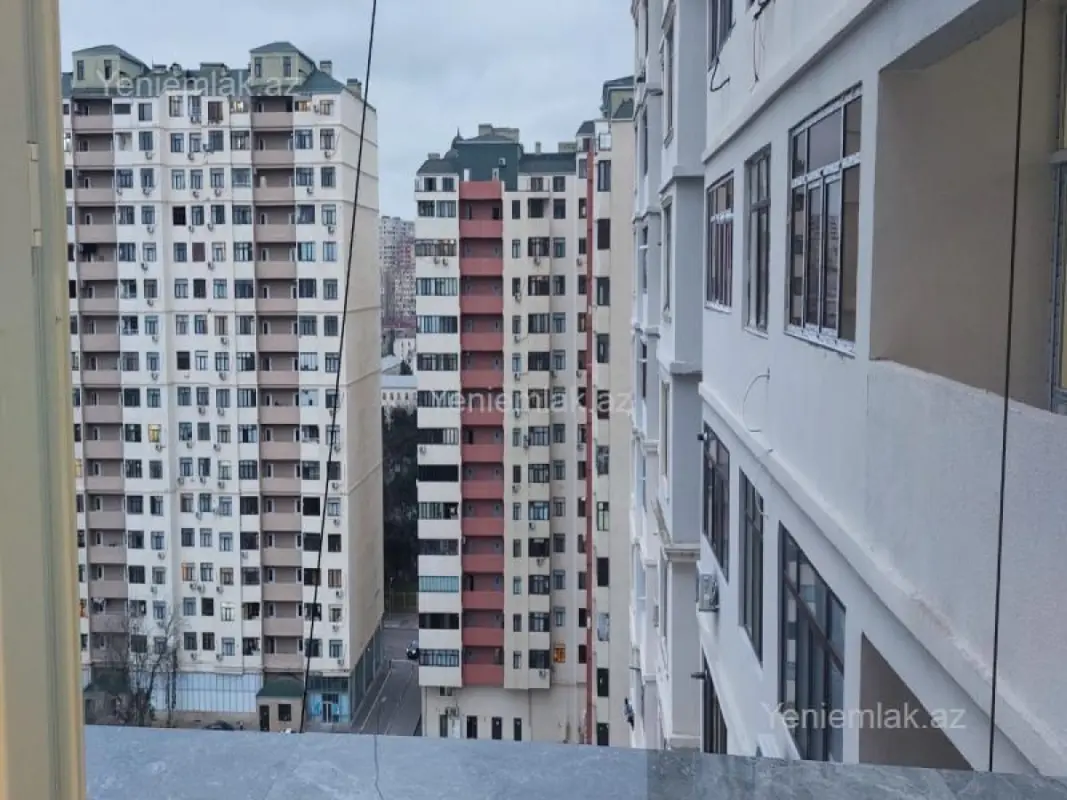 Satılır 2 otaqlı yeni tikili 65 m²