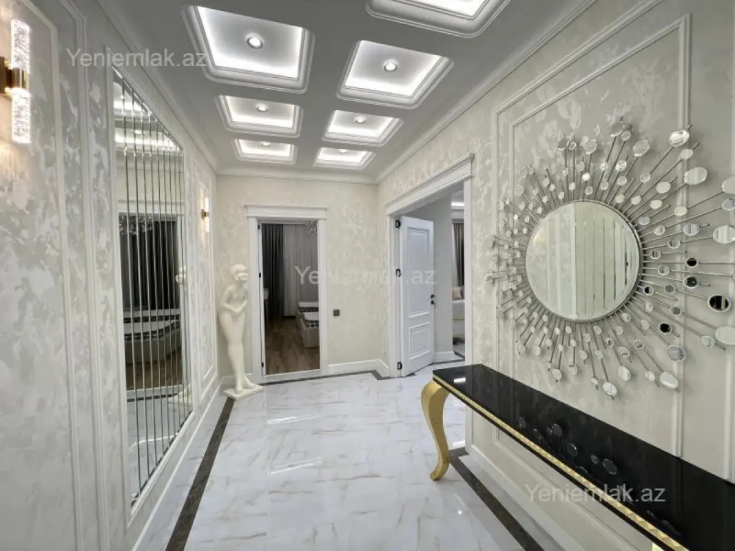 Satılır 4 otaqlı yeni tikili 144 m²