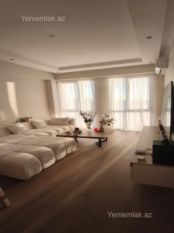 Satılır 2 otaqlı yeni tikili 50 m²