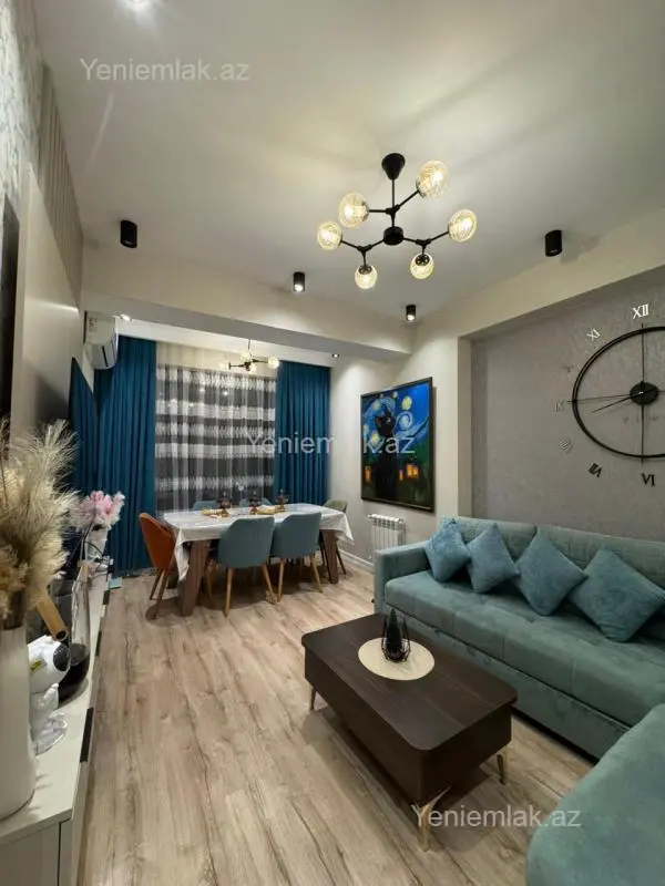 Satılır 3 otaqlı yeni tikili 70 m²